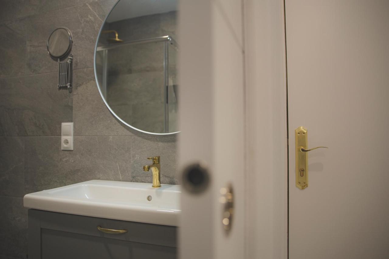 Acogedor Apartamento En Triana Sevilla Exterior foto